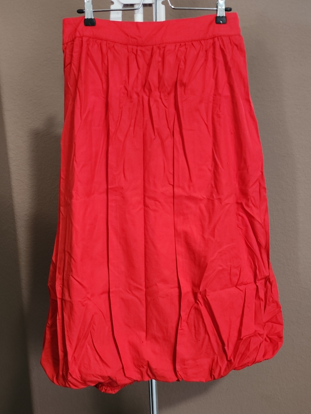 Women’s Red Balloon Hem Skirt